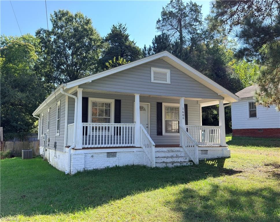 1606 N Hamilton Street, High Point NC 27262