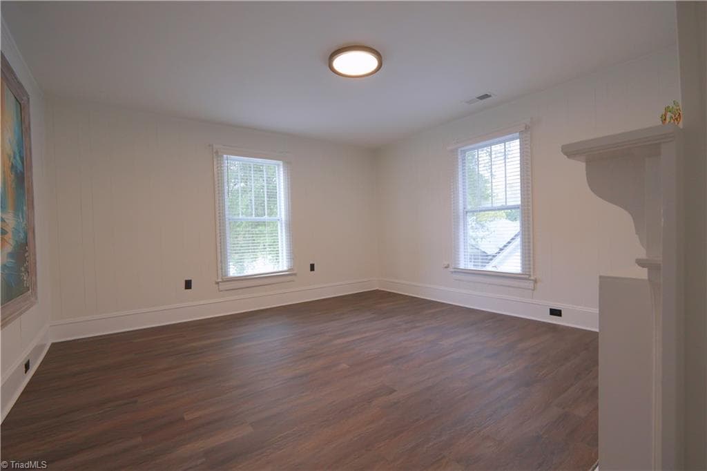 Stick/Site Built at 621 Lindsey Street, Reidsville NC 27320, photo 34 of 38