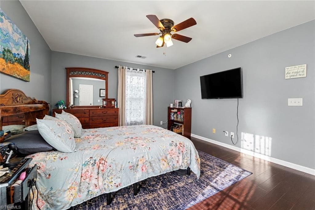 Stick/Site Built at 6121 Hedgecock Circle, High Point NC 27265, photo 12 of 21