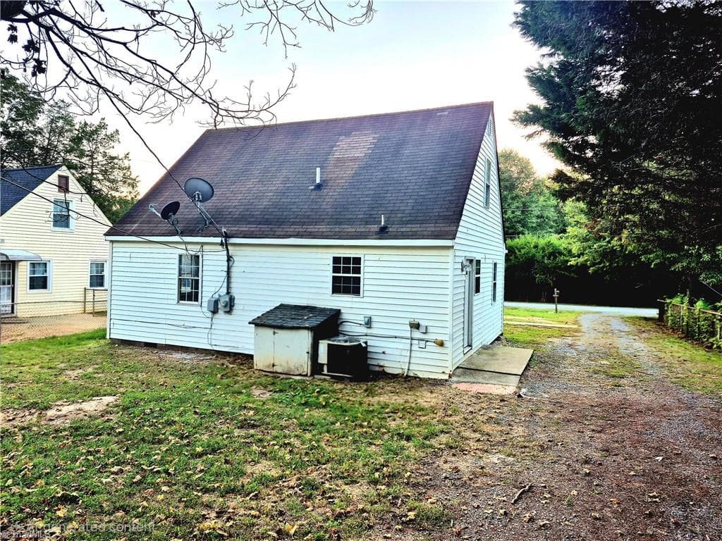 Stick/Site Built at 3309 Heitman Drive, Winston-Salem NC 27107, photo 11 of 11