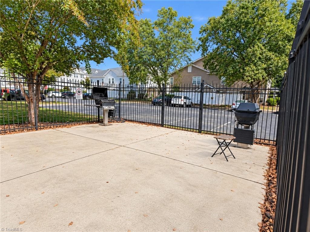 Stick/Site Built at 5205 Lambeth Farm Lane, Kernersville NC 27284, photo 34 of 46