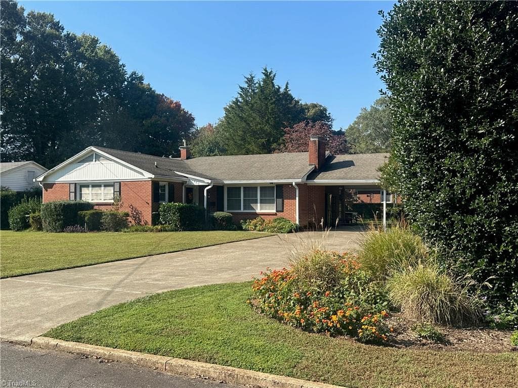 Stick/Site Built at 1400 Capri Road, Winston-Salem NC 27103, photo 6 of 11
