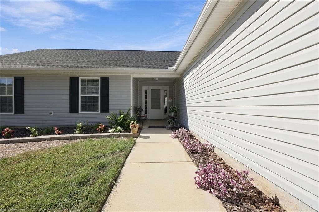 Stick/Site Built at 2619 Pepperstone Drive, Graham NC 27253, photo 27 of 32