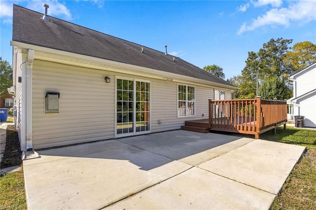 Stick/Site Built at 2579 Mid Salem Drive, Winston-Salem NC 27103, photo 27 of 32