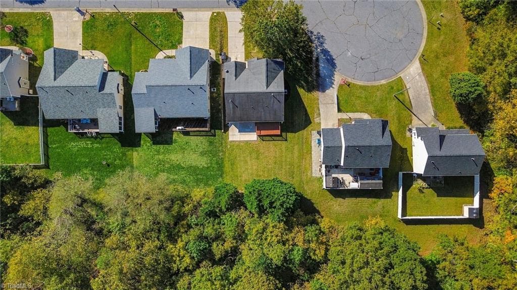 Stick/Site Built at 2579 Mid Salem Drive, Winston-Salem NC 27103, photo 31 of 32
