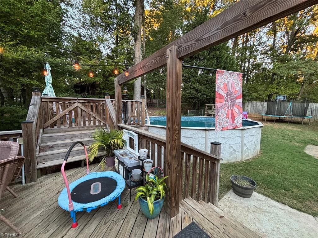 Stick/Site Built at 211 Shady Lane, Thomasville NC 27360, photo 20 of 23