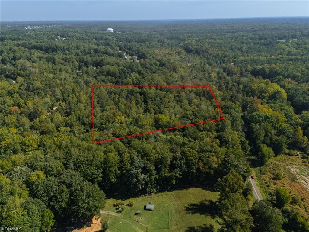 Single Family Residence at 8300 W Harrell Road, Oak Ridge NC 27310, photo 11 of 12
