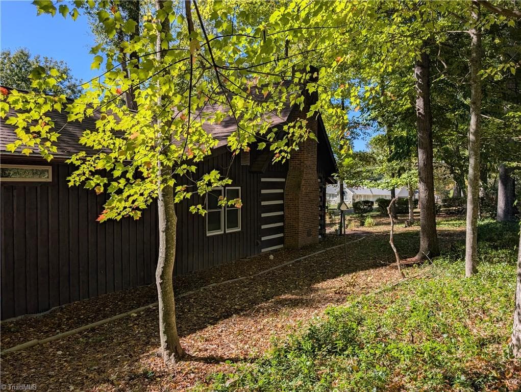 Stick/Site Built at 924 Carter Street, Eden NC 27288, photo 10 of 33