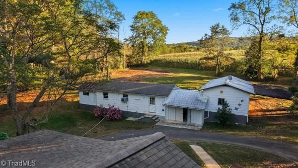 Stick/Site Built at 5352 Wilkes Yadkin Road, Ronda NC 28670, photo 11 of 50