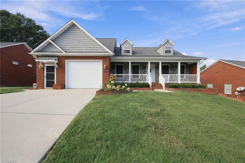 Stick/Site Built at 107 Arlington Court, King NC 27021, photo 2 of 47