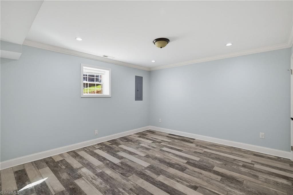 Stick/Site Built at 337 E Rhyne Avenue, Winston-Salem NC 27107, photo 22 of 30