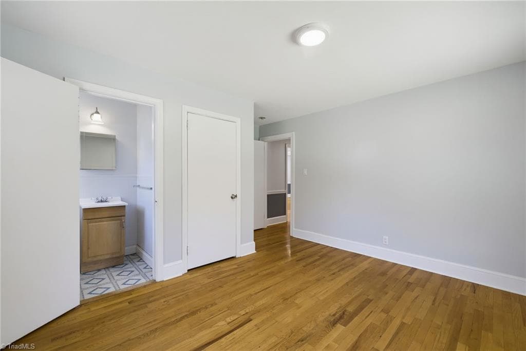 Stick/Site Built at 337 E Rhyne Avenue, Winston-Salem NC 27107, photo 10 of 30