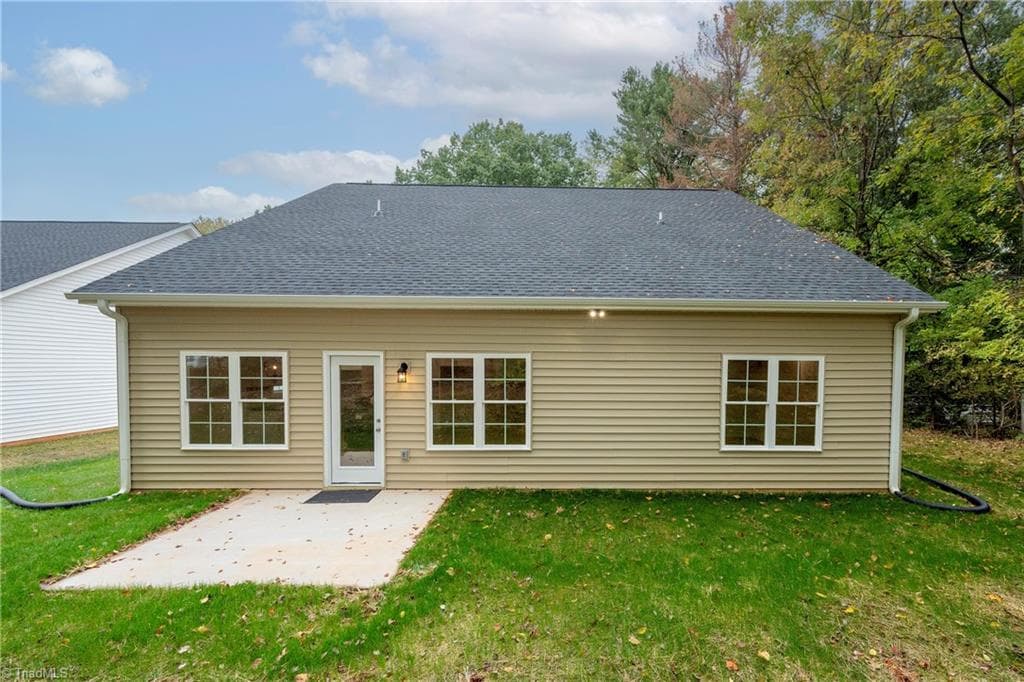 Stick/Site Built at 5022 Whitewood Lane, Winston-Salem NC 27104, photo 15 of 50
