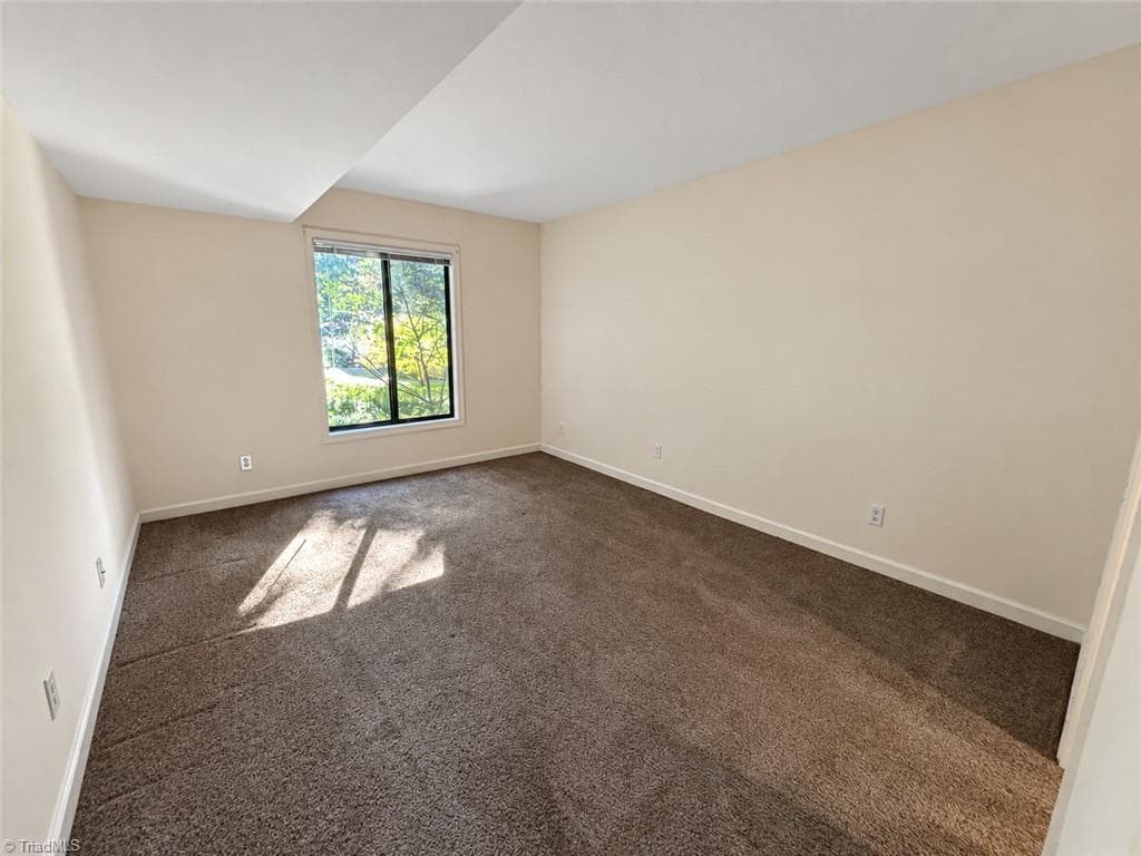 Stick/Site Built at 1510 Benjamin Parkway # C, Greensboro NC 27408, photo 12 of 25