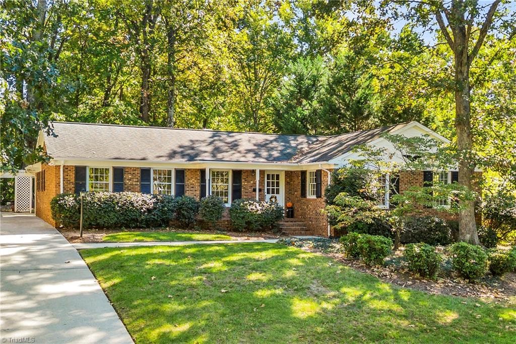 1300 Valleymede Road, Greensboro NC 27410