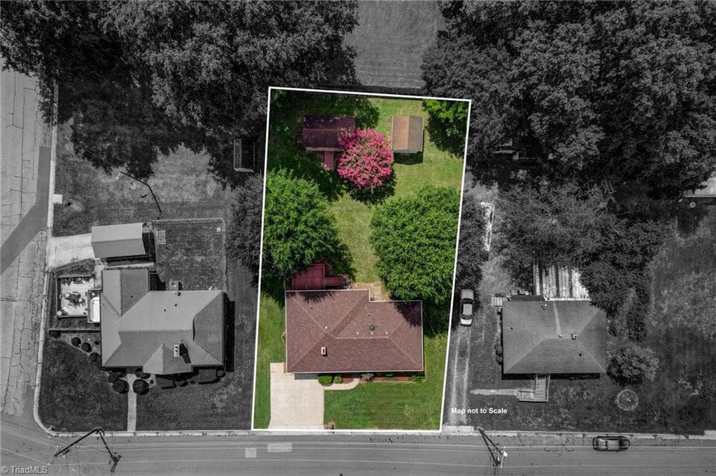 Stick/Site Built at 1106 Walnut Street, Reidsville NC 27320, photo 13 of 44