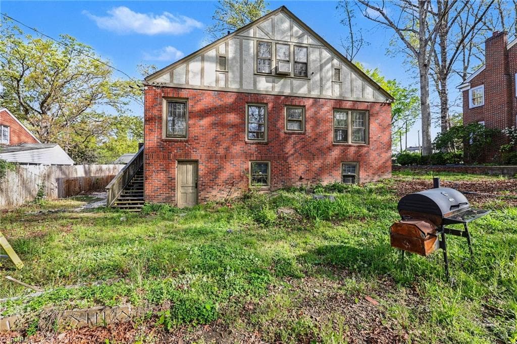Stick/Site Built at 221 Spring Street, Thomasville NC 27630, photo 21 of 21