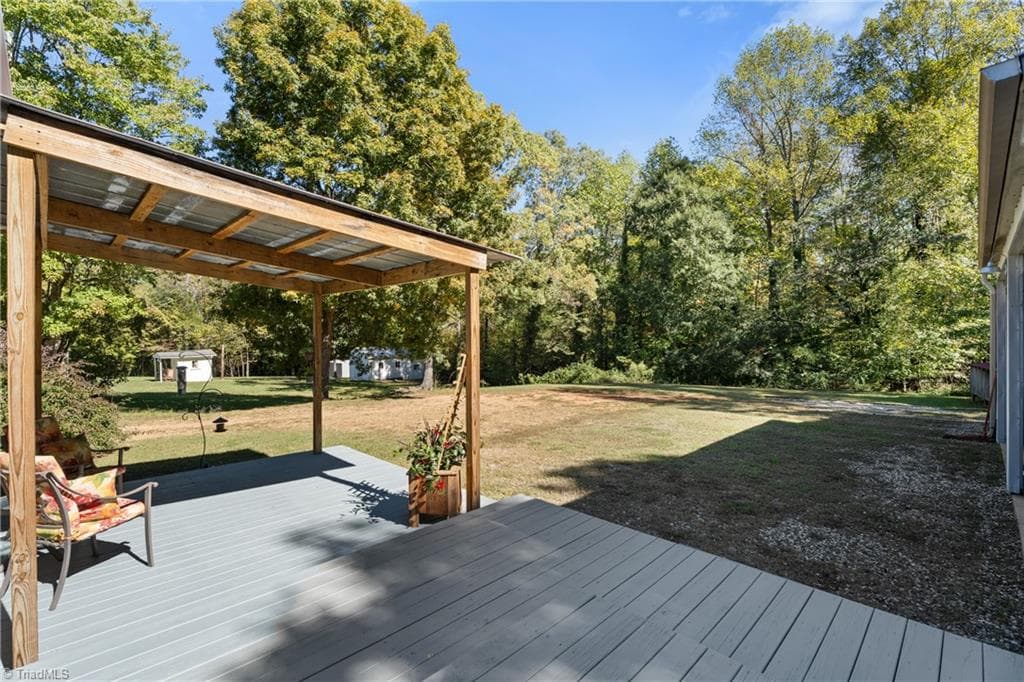 Stick/Site Built at 209 Barney Road, High Point NC 27265, photo 26 of 27