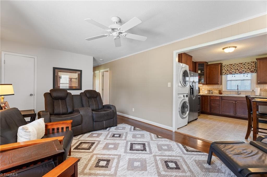 Stick/Site Built at 209 Barney Road, High Point NC 27265, photo 10 of 27