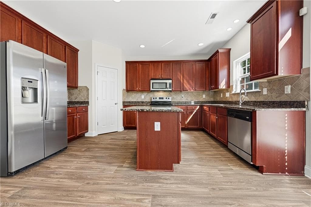 Stick/Site Built at 3532 Sage Dale Court, High Point NC 27265, photo 7 of 25