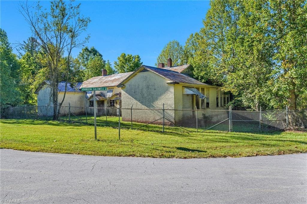 Commercial at 2252 Boomer Road, Boomer NC 28606, photo 17 of 36