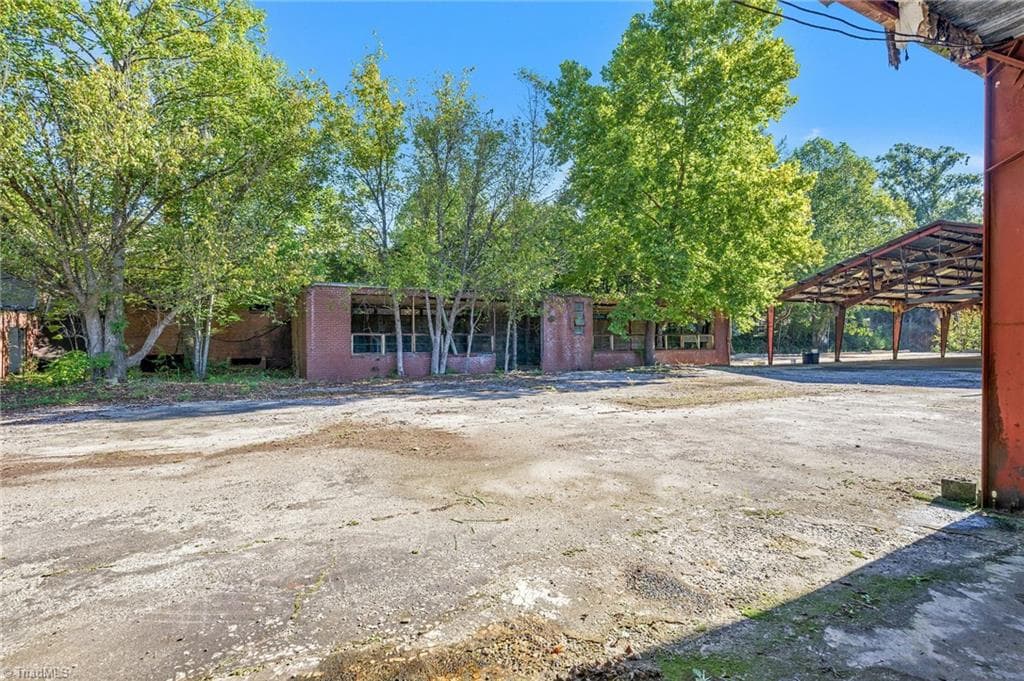 Commercial at 2252 Boomer Road, Boomer NC 28606, photo 16 of 36