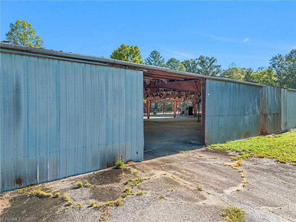 Commercial at 2252 Boomer Road, Boomer NC 28606, photo 11 of 36