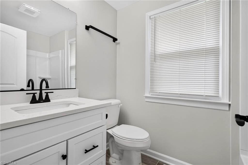Stick/Site Built at 918 Beaumont Avenue, High Point NC 27260, photo 16 of 26