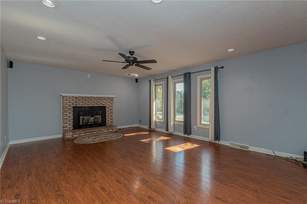 Stick/Site Built at 623 Cardinal Drive, Lexington NC 27292, photo 5 of 43