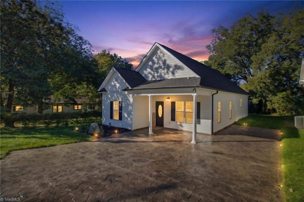 316 Pickett Place, High Point NC 27262