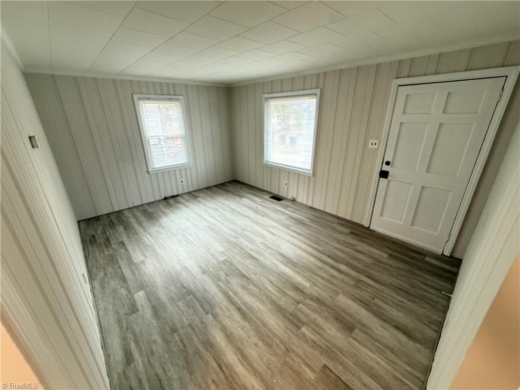 Stick/Site Built at 1923 Dacian Street, Winston-Salem NC 27107, photo 2 of 10