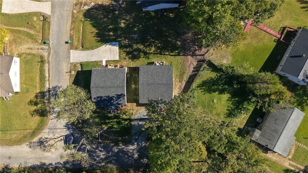 Stick/Site Built at 816 Cummins Street, High Point NC 27262, photo 38 of 39