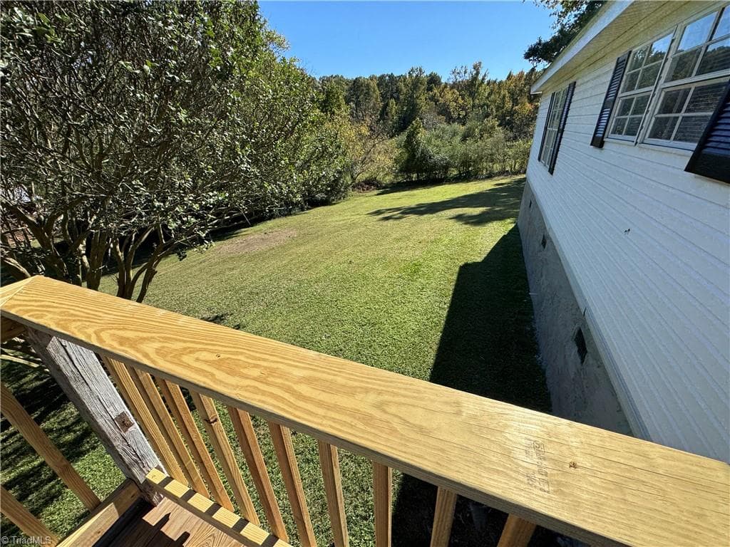 Manufactured Home at 302 Queens Way, Randleman NC 27317, photo 39 of 48