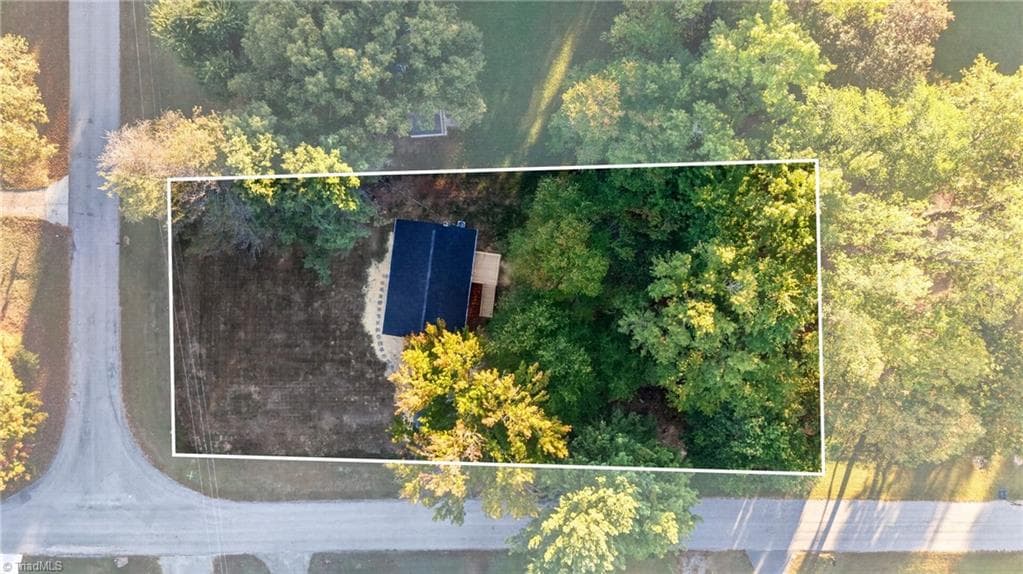 Stick/Site Built at 5041 Wind Spring Drive, Winston-Salem NC 27105, photo 23 of 24