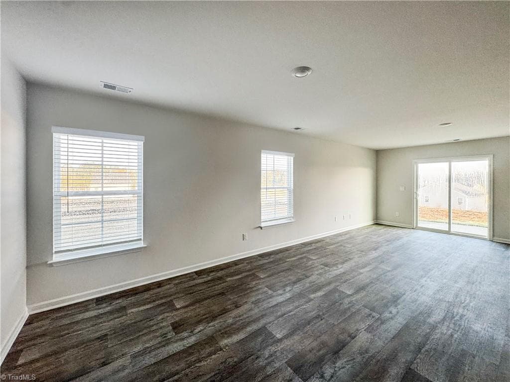 Stick/Site Built at 4048 Yucca Avenue, Winston-Salem NC 27127, photo 4 of 22