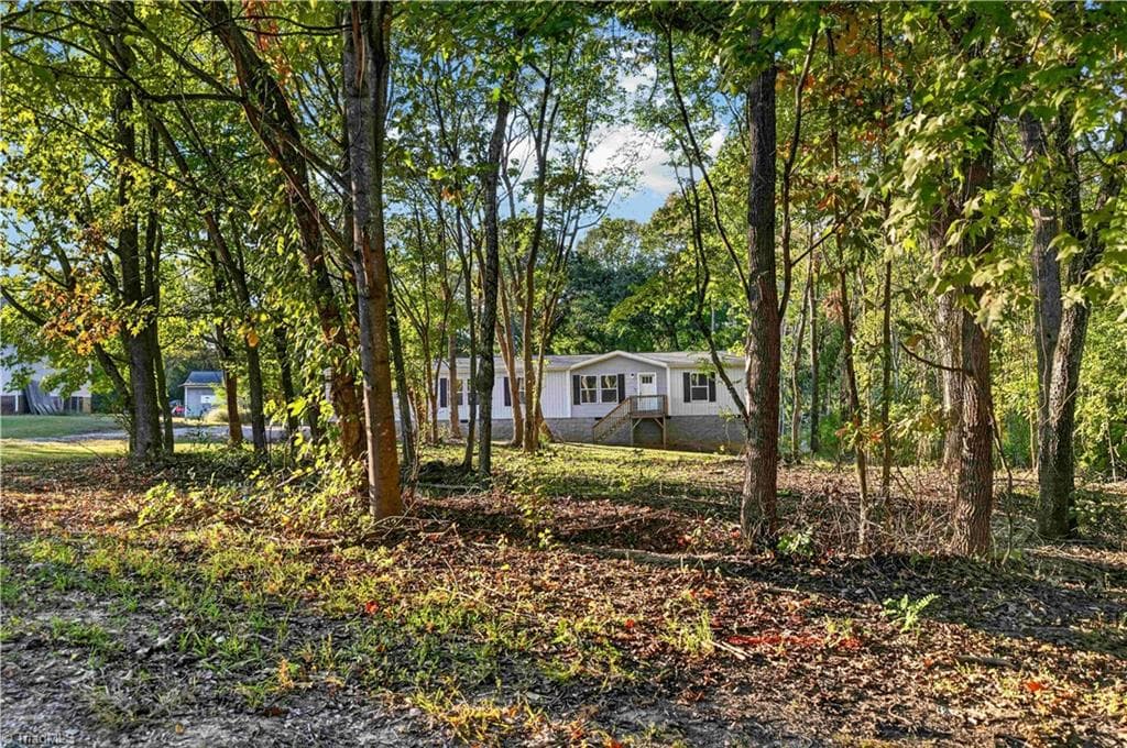 Manufactured Home at 108 green pasture Lane, Ruffin NC 27326, photo 41 of 44