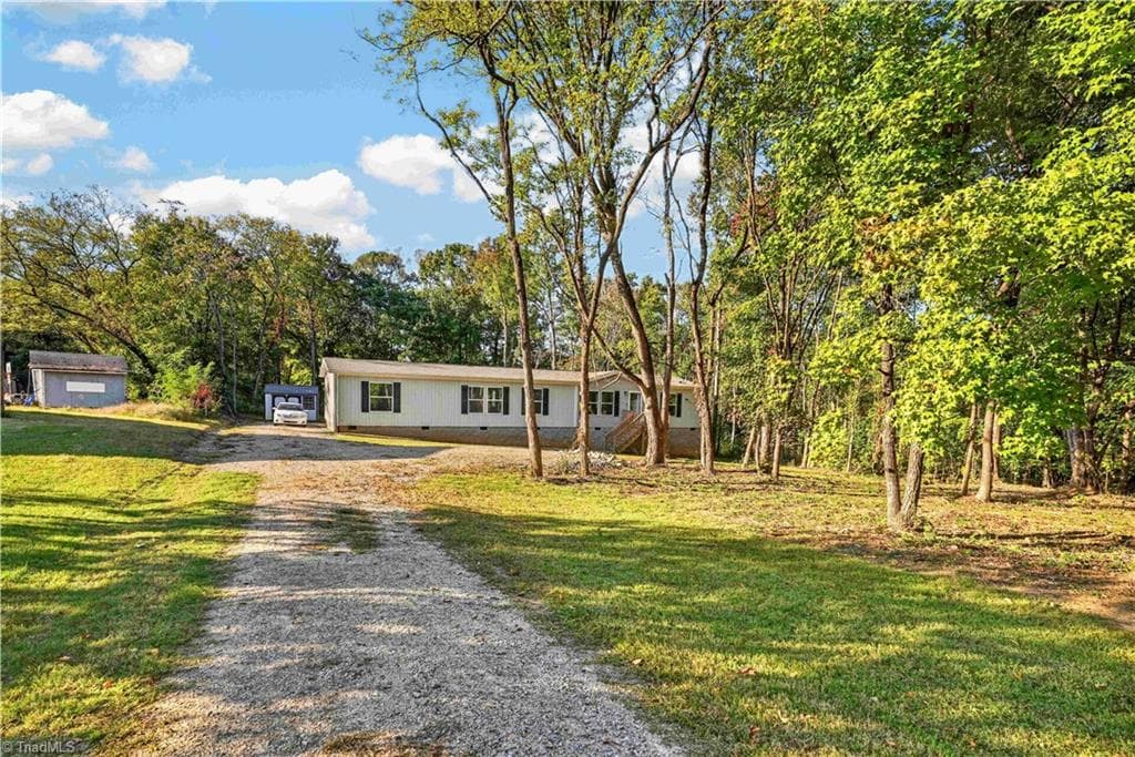 Manufactured Home at 108 green pasture Lane, Ruffin NC 27326, photo 40 of 44