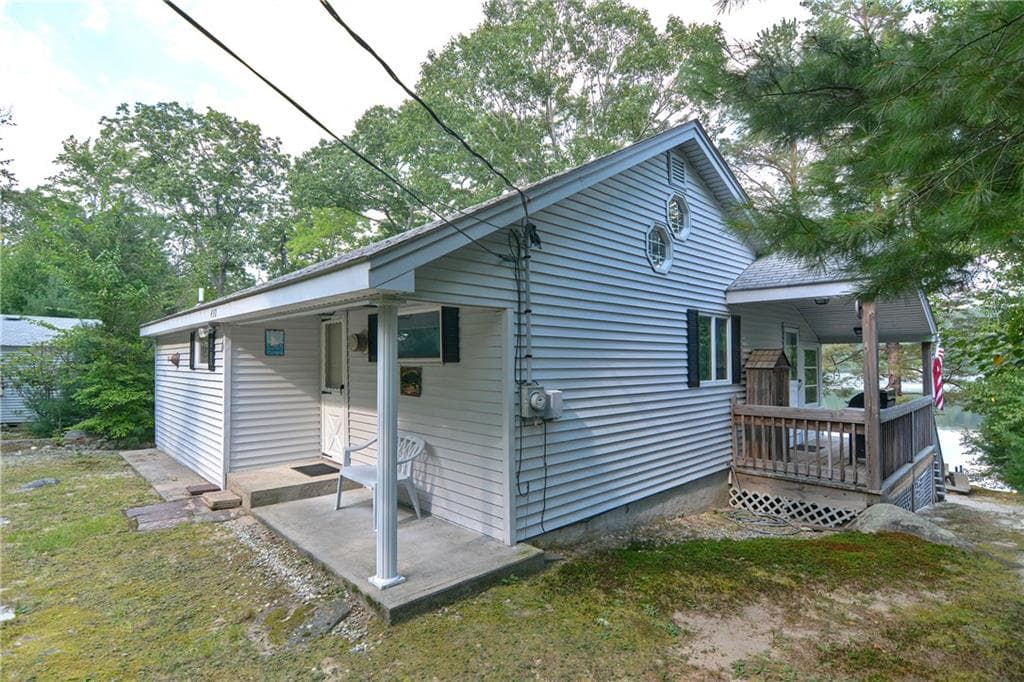 Single Family Residence at 490 Courthouse Lane, Burrillville, photo 7 of 28