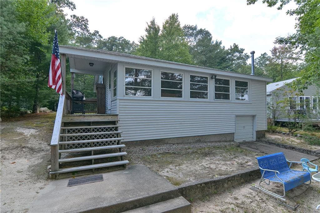 Single Family Residence at 490 Courthouse Lane, Burrillville, photo 9 of 28
