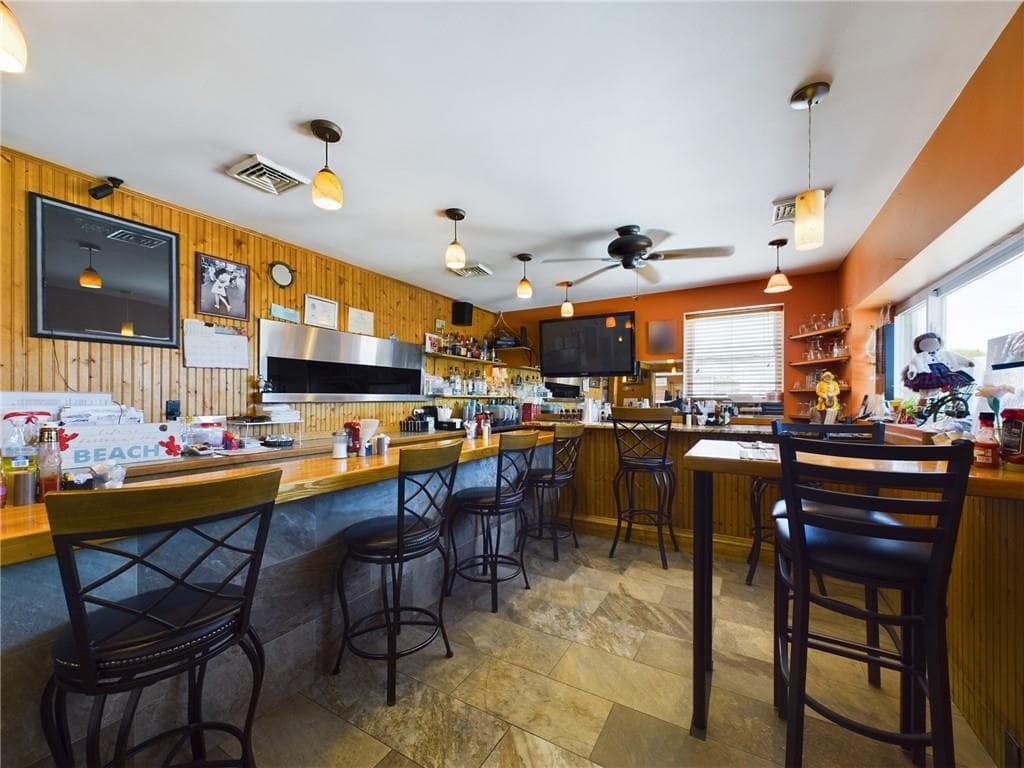 501 Park Avenue photo 16