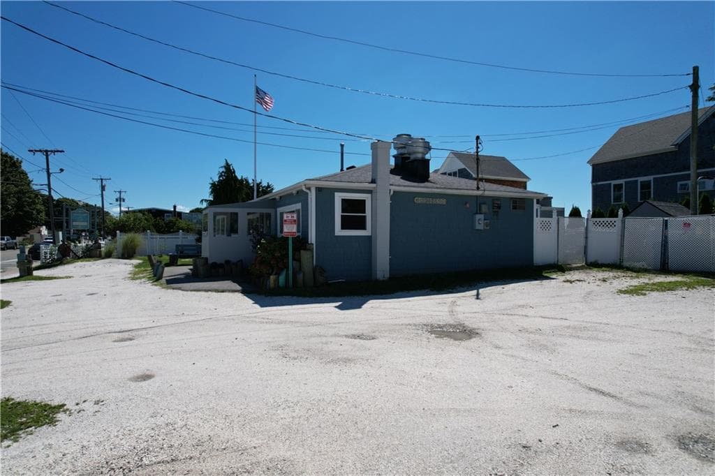501 Park Avenue photo 3
