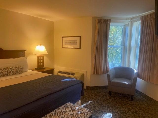 Condominium at 65 RIDGE Road UNIT P37, Newport, photo 14 of 22
