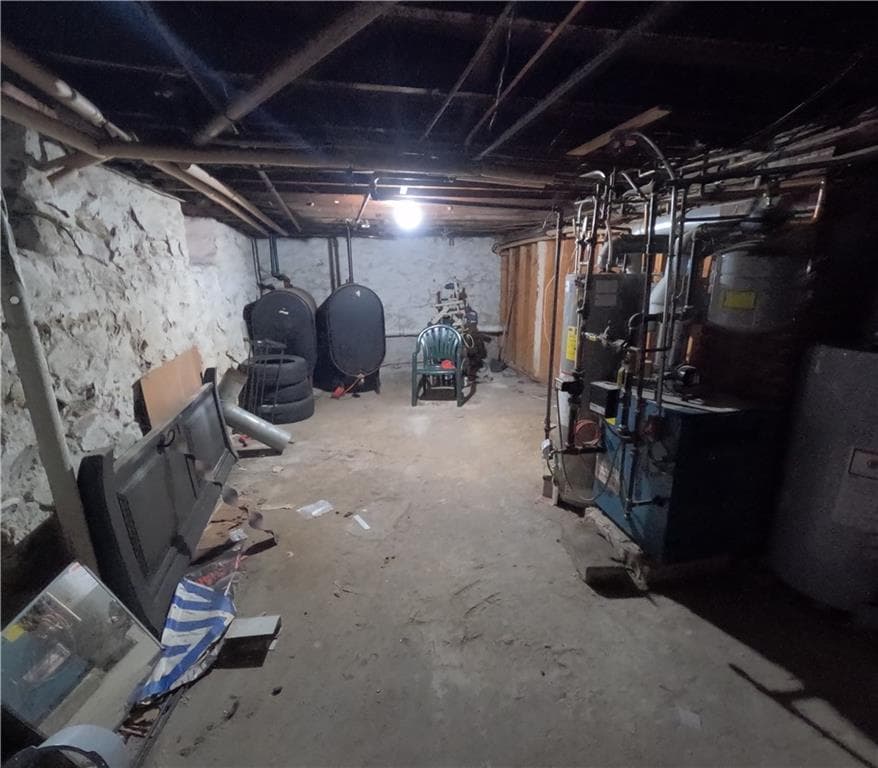 410 Carrington Avenue photo 14