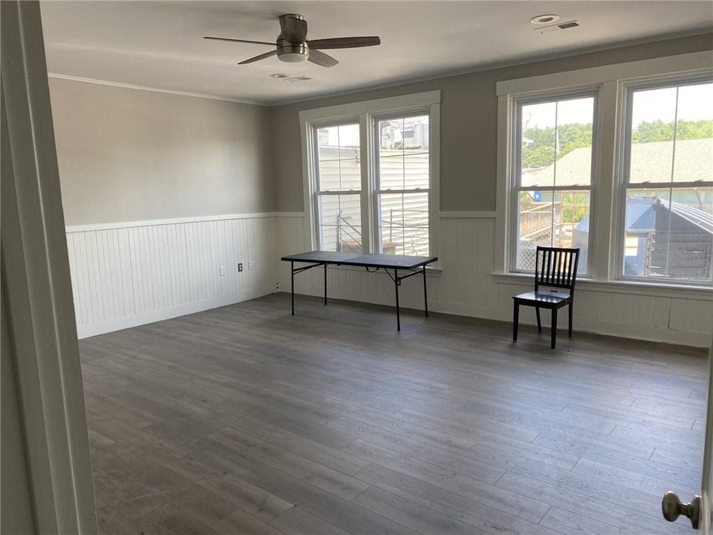 35 East Avenue photo 3