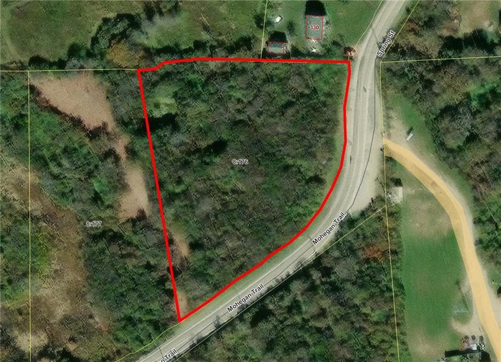 Unimproved Land at 0 Southeast Road, Block Island, photo 10 of 11