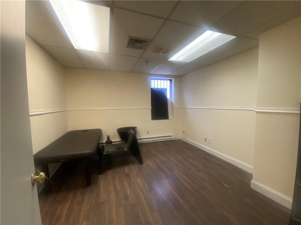761 Park Avenue photo 15