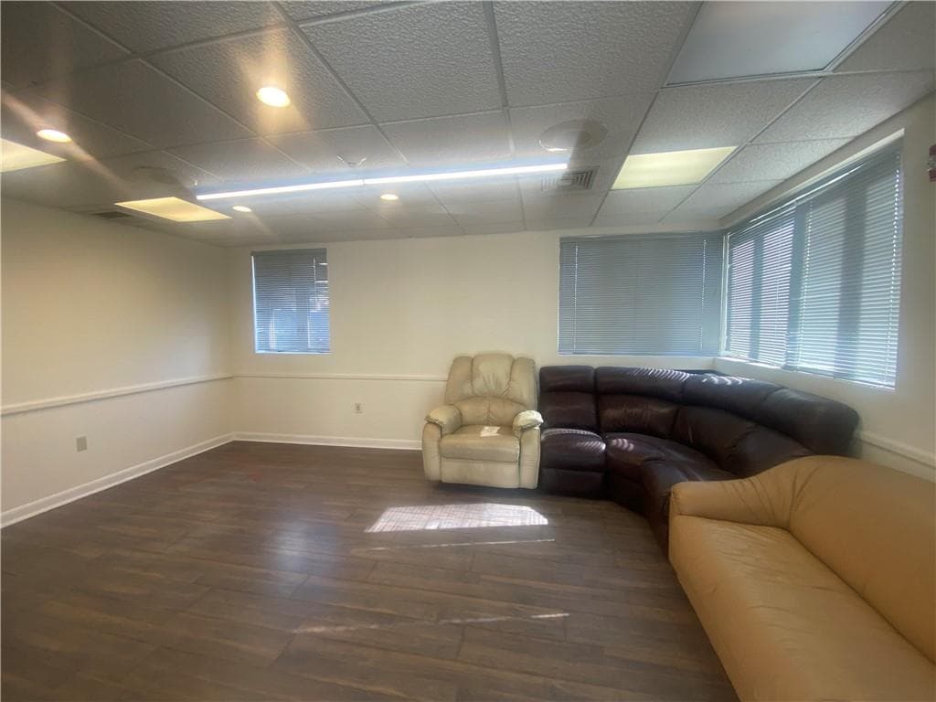 761 Park Avenue photo 4