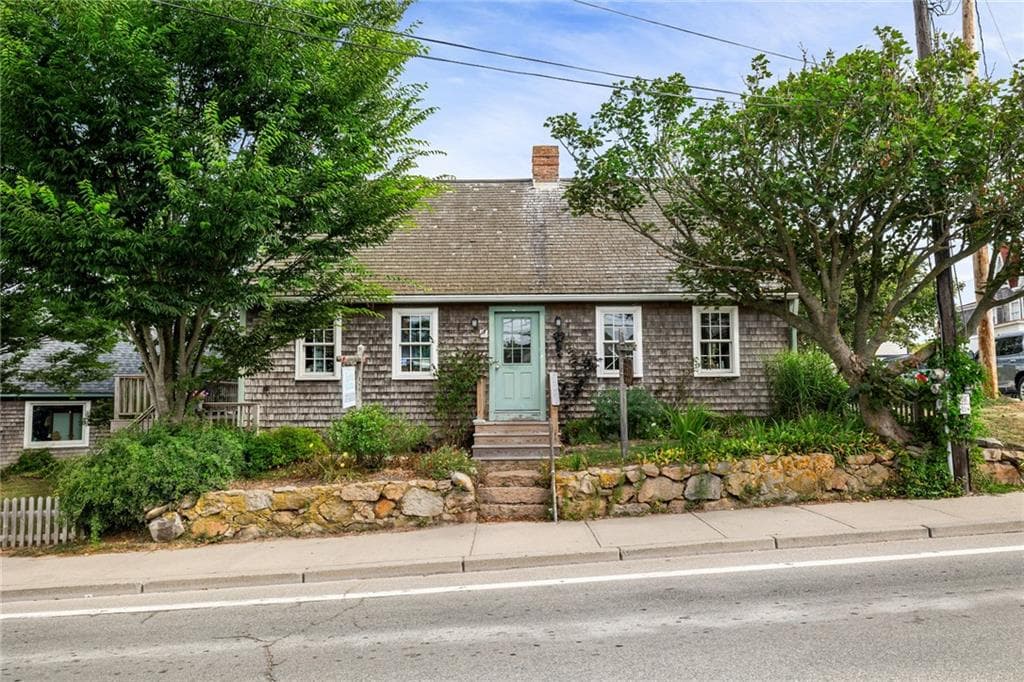 Commercial,Commercial Sale at 442 Dodge Street, Block Island, photo 6 of 45