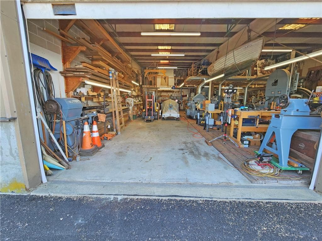 64 Halsey Street UNIT 6 photo 4