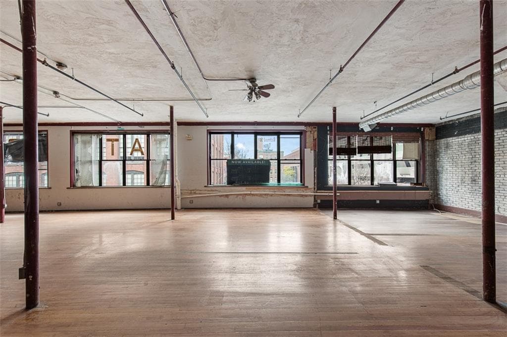 71 Richmond Street photo 25